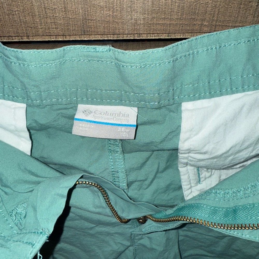 Columbia Aqua Casual Shorts